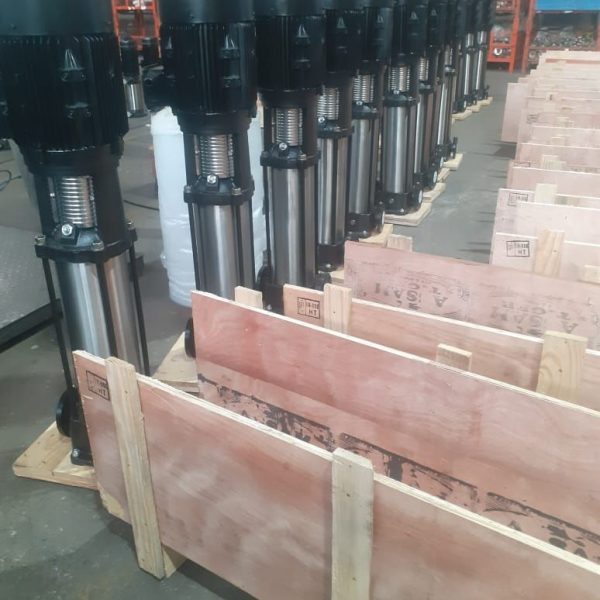 bơm trục đứng đa tầng cánh zirantec
